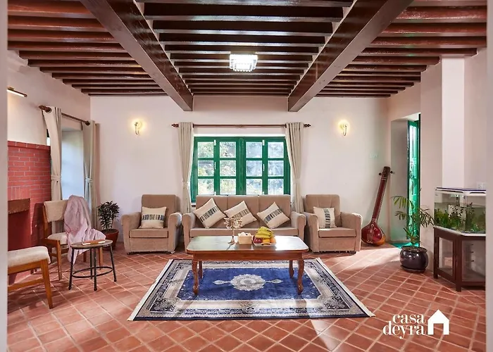Hajuri Kunj Villa